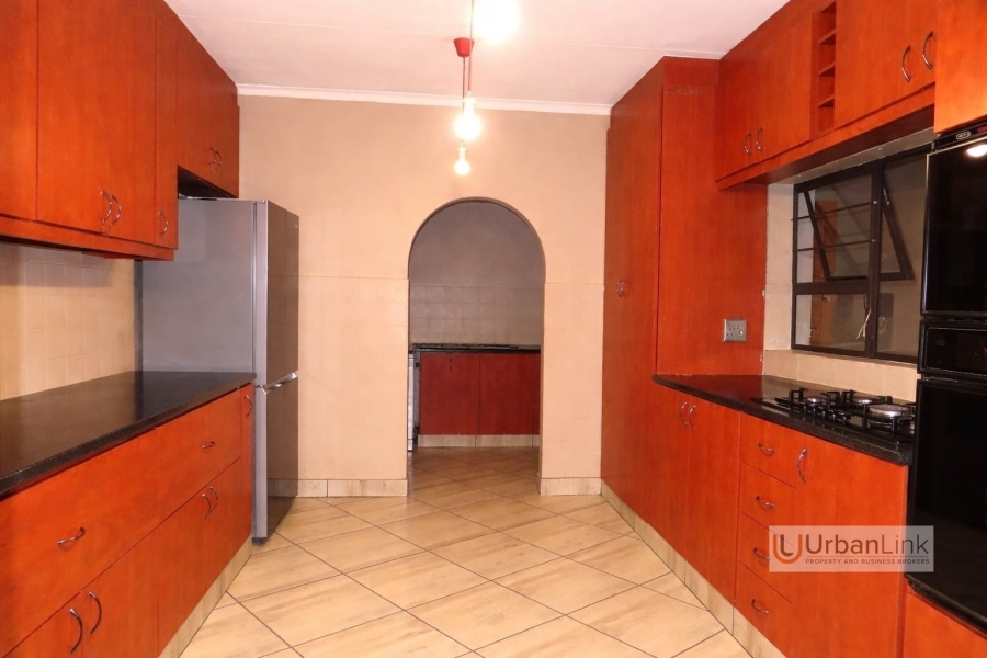 4 Bedroom Property for Sale in Safari Gardens North West